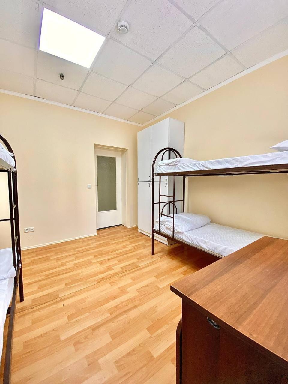 Alma-Ata Hostel Εξωτερικό φωτογραφία
