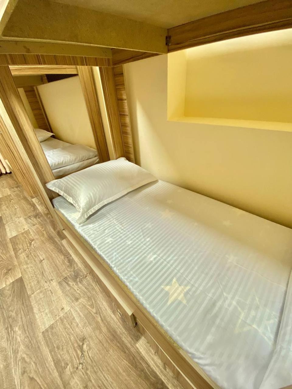 Alma-Ata Hostel Εξωτερικό φωτογραφία